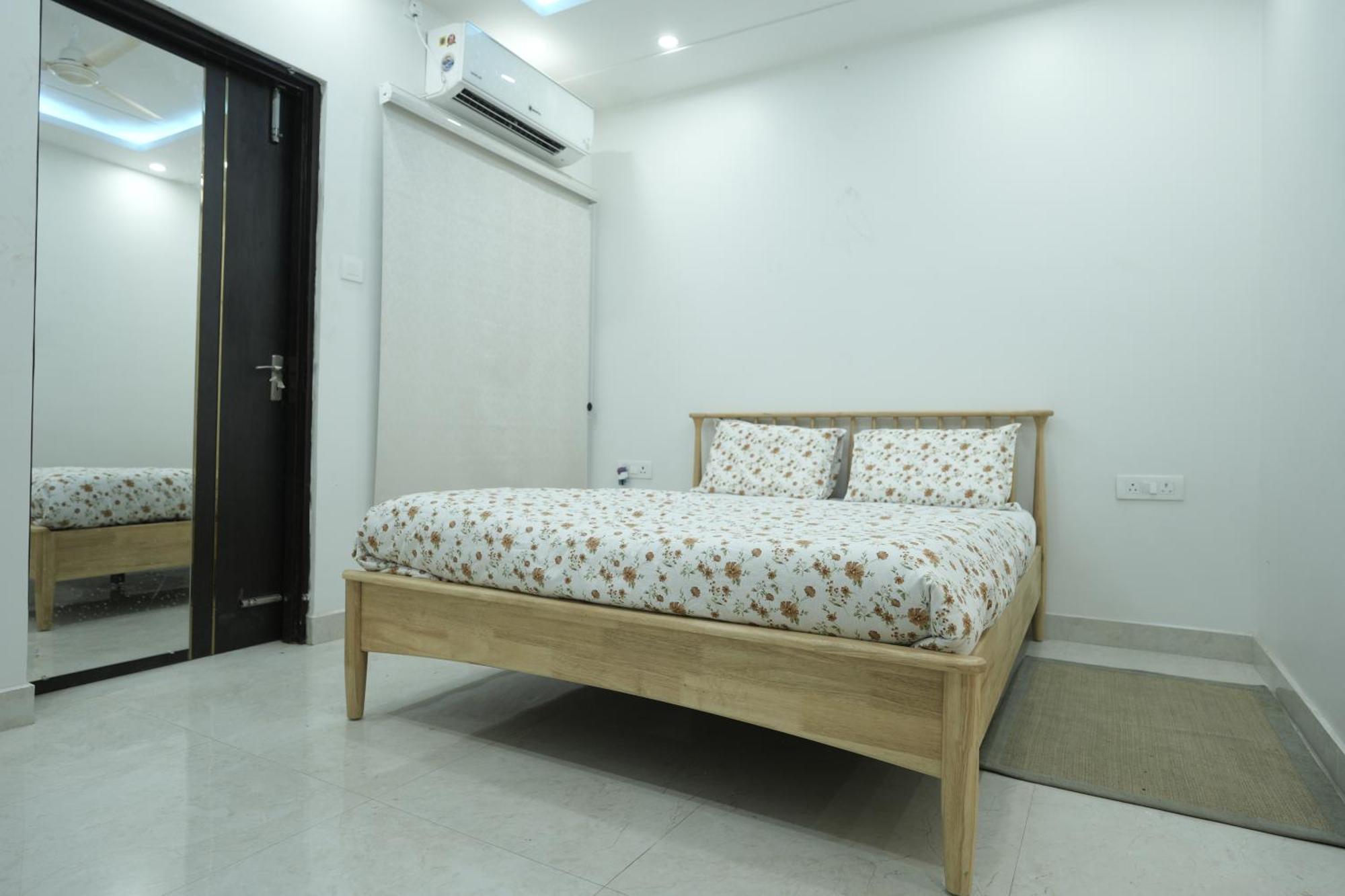 Allāhābād Junction Lalit Villa Luxury Apartments מראה חיצוני תמונה